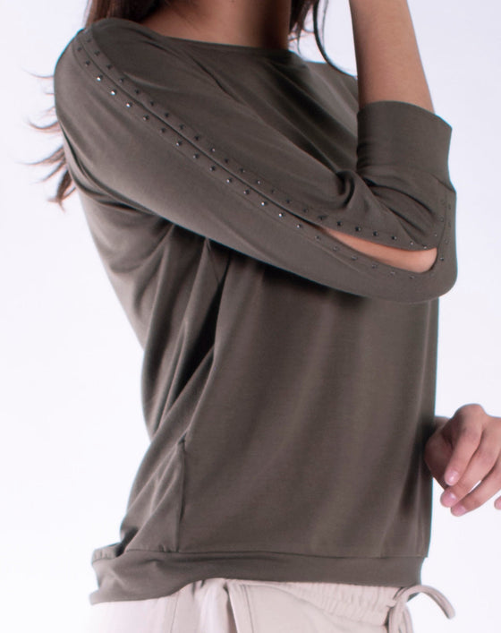 Alysh USA | Blouse with neckline